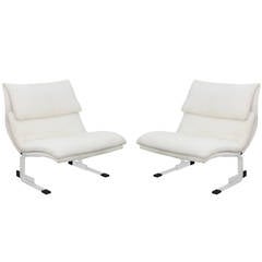 Pair of "Onda (Wave) Lounge Chairs" by Giovanni Offredi for Saporiti Italia