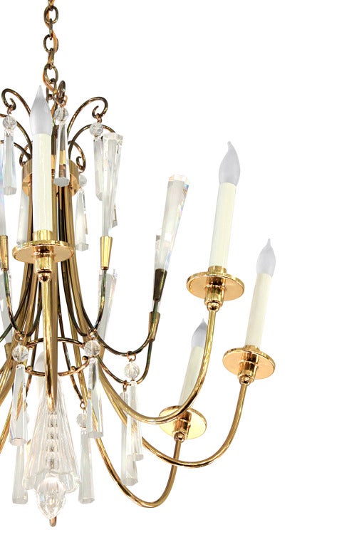 Elegant chandelier in brass with crystals by Lightolier, American 1960's
