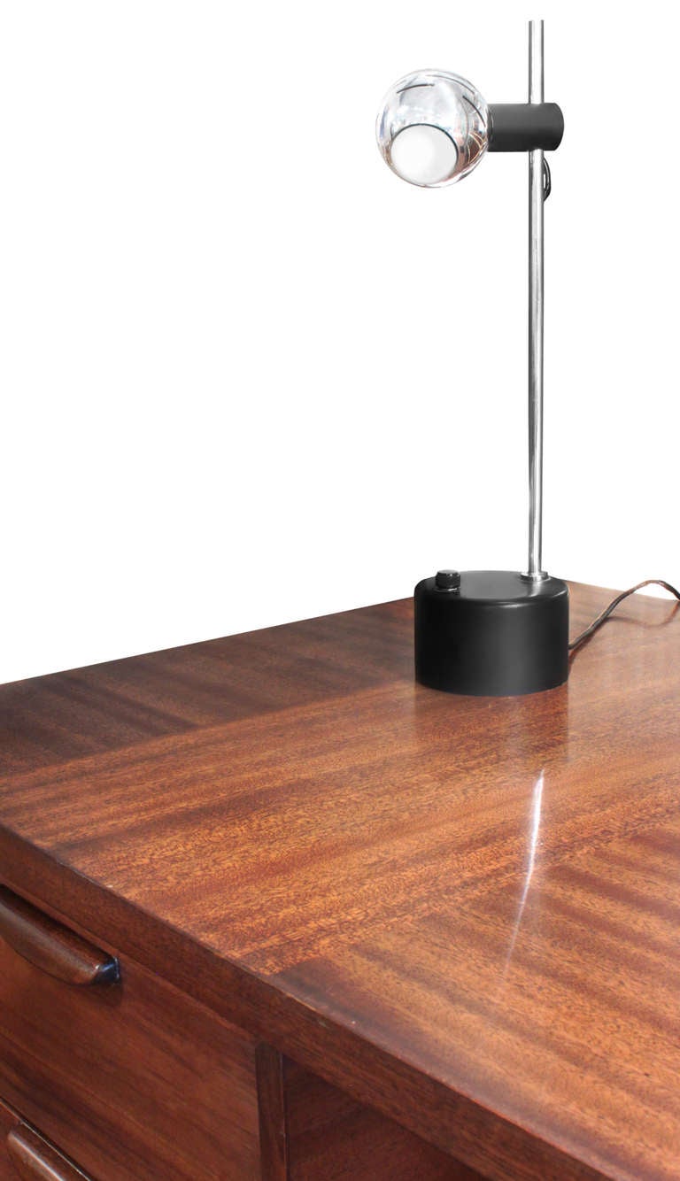Mid-20th Century Rare Magnetized Desk Lamp by Arredoluce