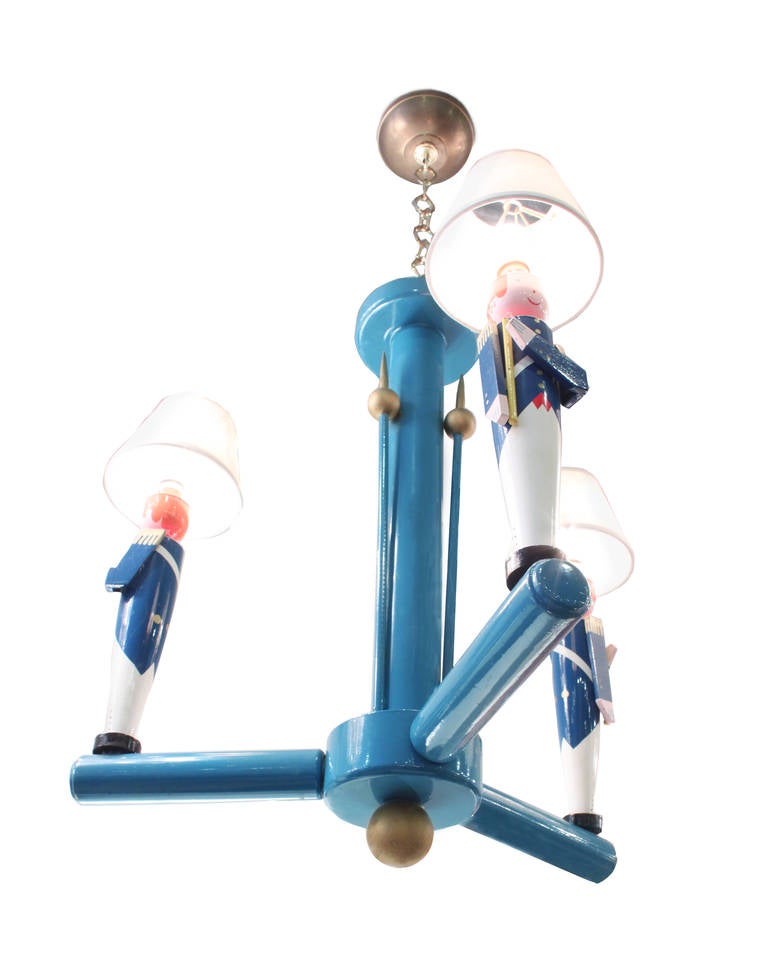 Incantevole lampadario Toy Soldier di Jacques Adnet