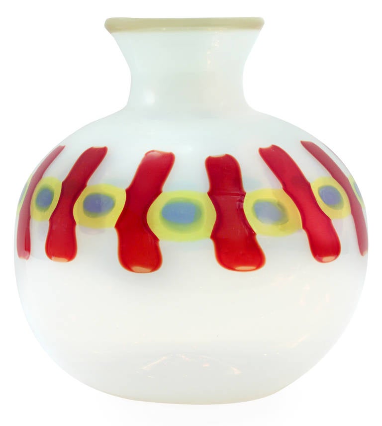 Italian Round Handblown “Murrine Incatenate” Vase by Anzolo Fuga for A.V.E.M