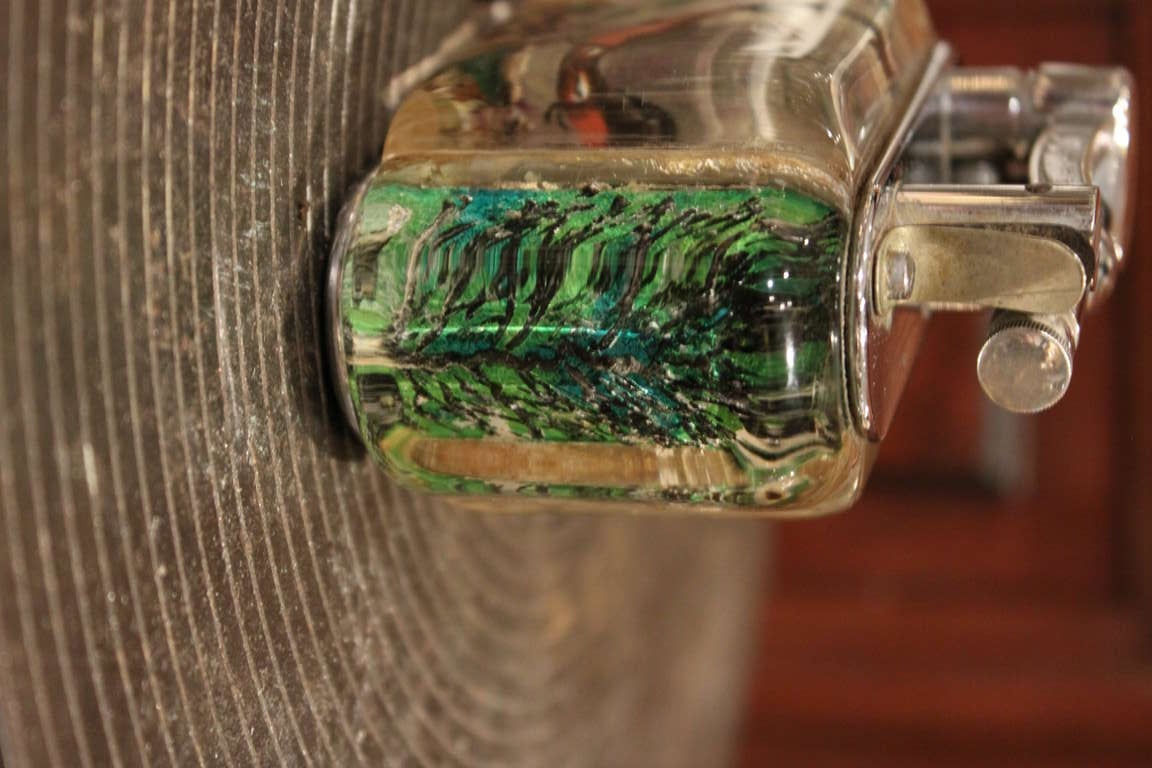 A Fine Alfred  Dunhill Reversed Carved and Painted Aquarium Lighter 1950 In Good Condition In New York, NY