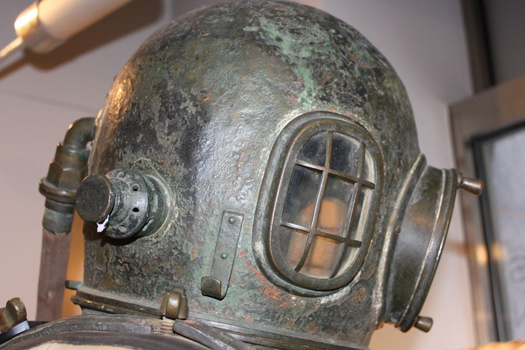 old fashioned diving suit