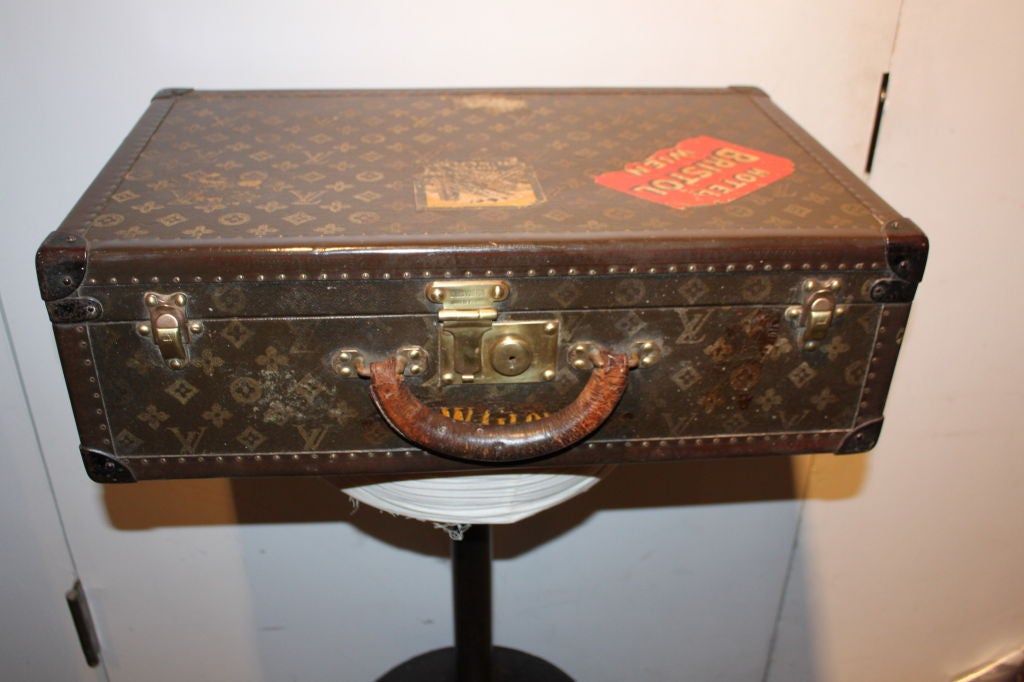 Canvas Louis Vuitton Suitcase