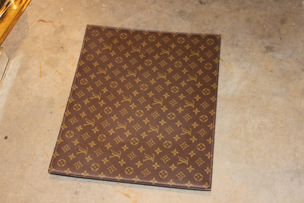 louis vuitton desk pad