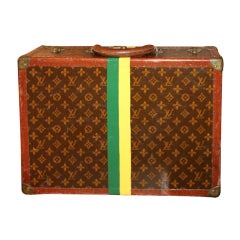 Beautiful mini Louis Vuitton suitcase