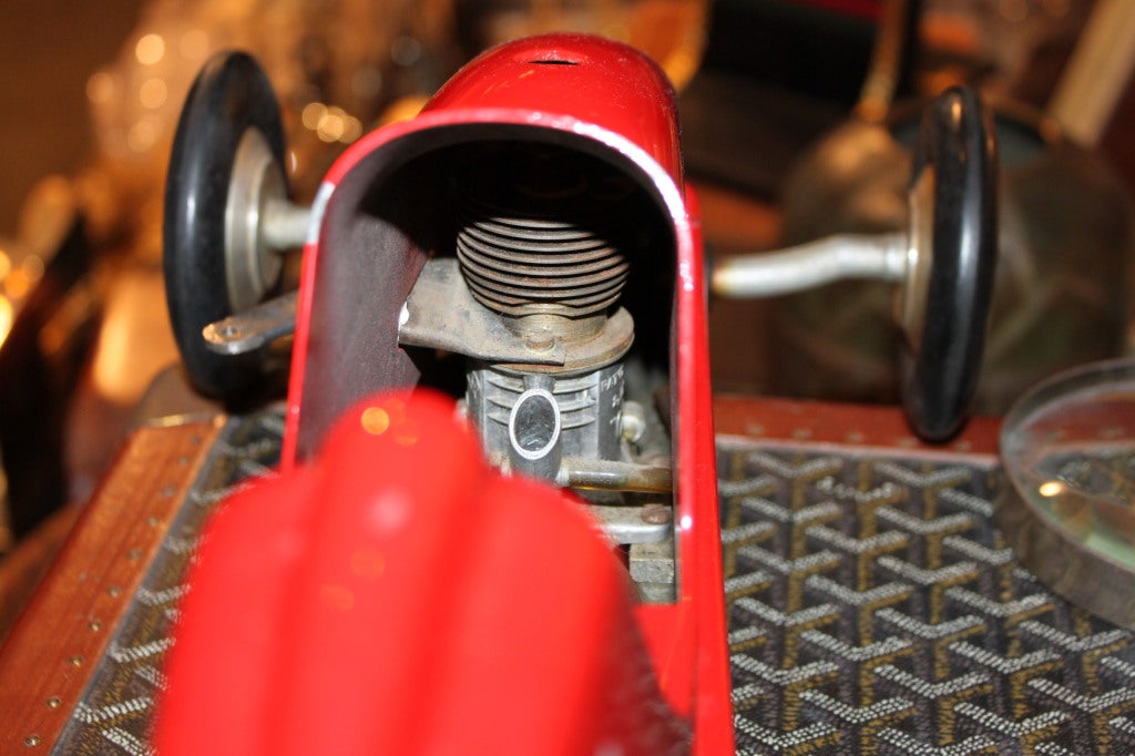 Rare DOOLING Gas powered Teather car In Excellent Condition In New York, NY