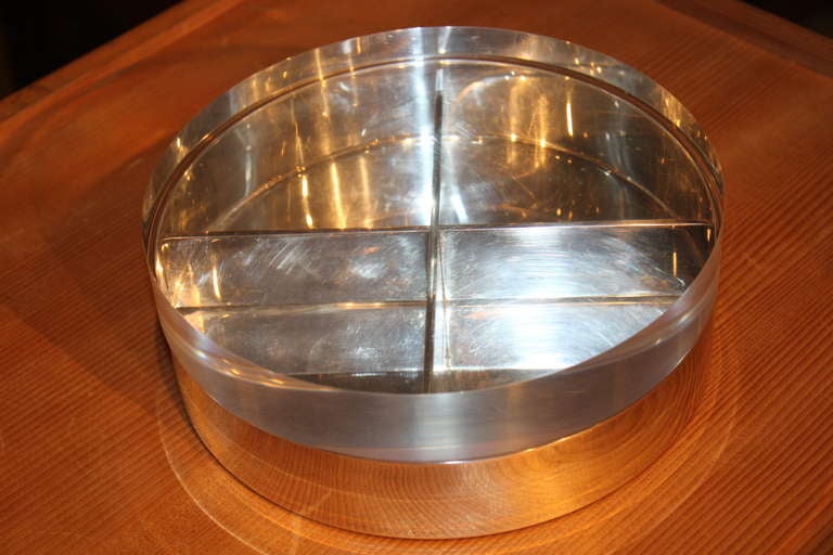 French Lucite and Silver Round Box In Good Condition For Sale In New York, NY