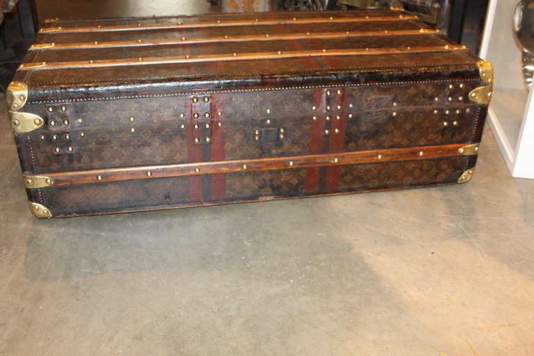 Louis Vuitton Steamer Trunk In Good Condition For Sale In New York, NY