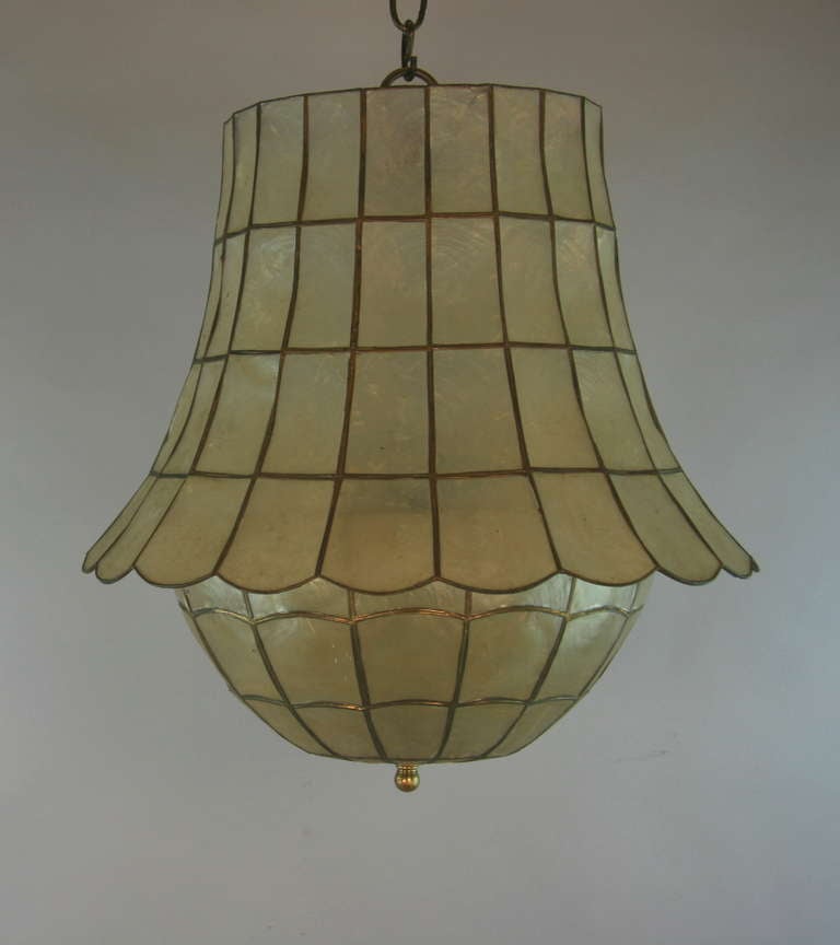Large Bell Capiz Shell Pendant In Good Condition In Douglas Manor, NY