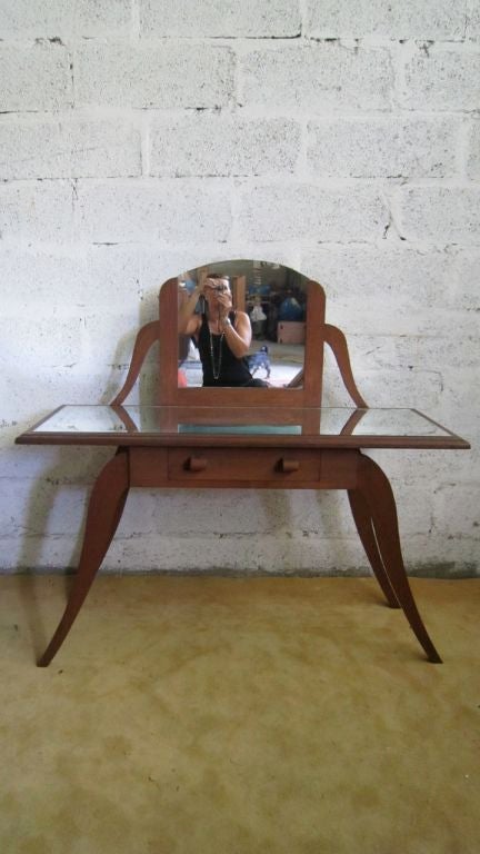 french oak coiffeuse from the 1950's with mirrored top 
original condition 