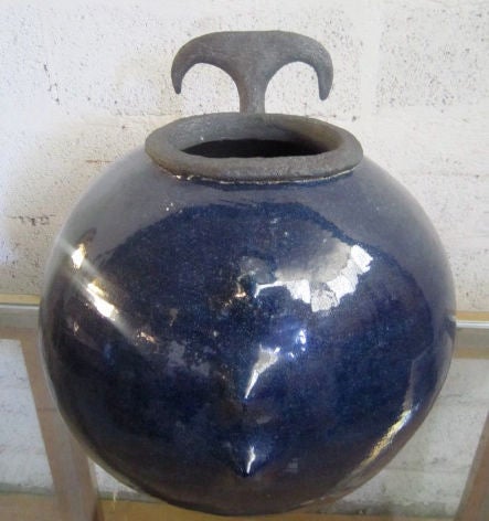 20ième siècle Grand vase de type Dominique Pouchain en vente