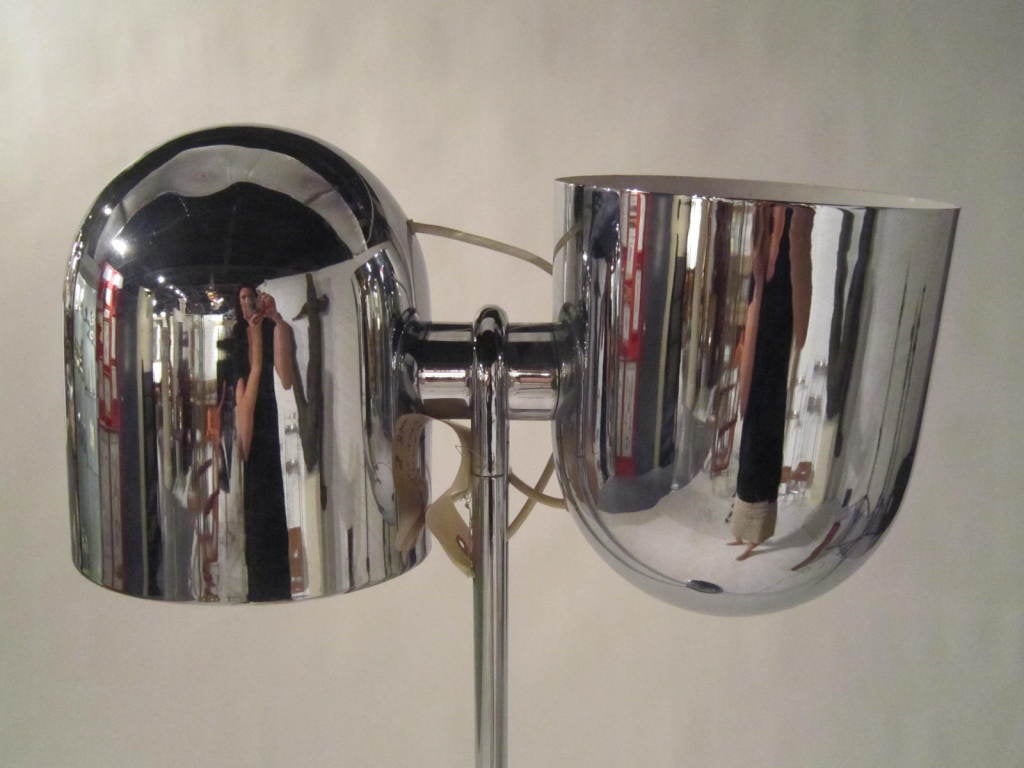 Late 20th Century Adjustable Chromed Floor Lamp For Sale