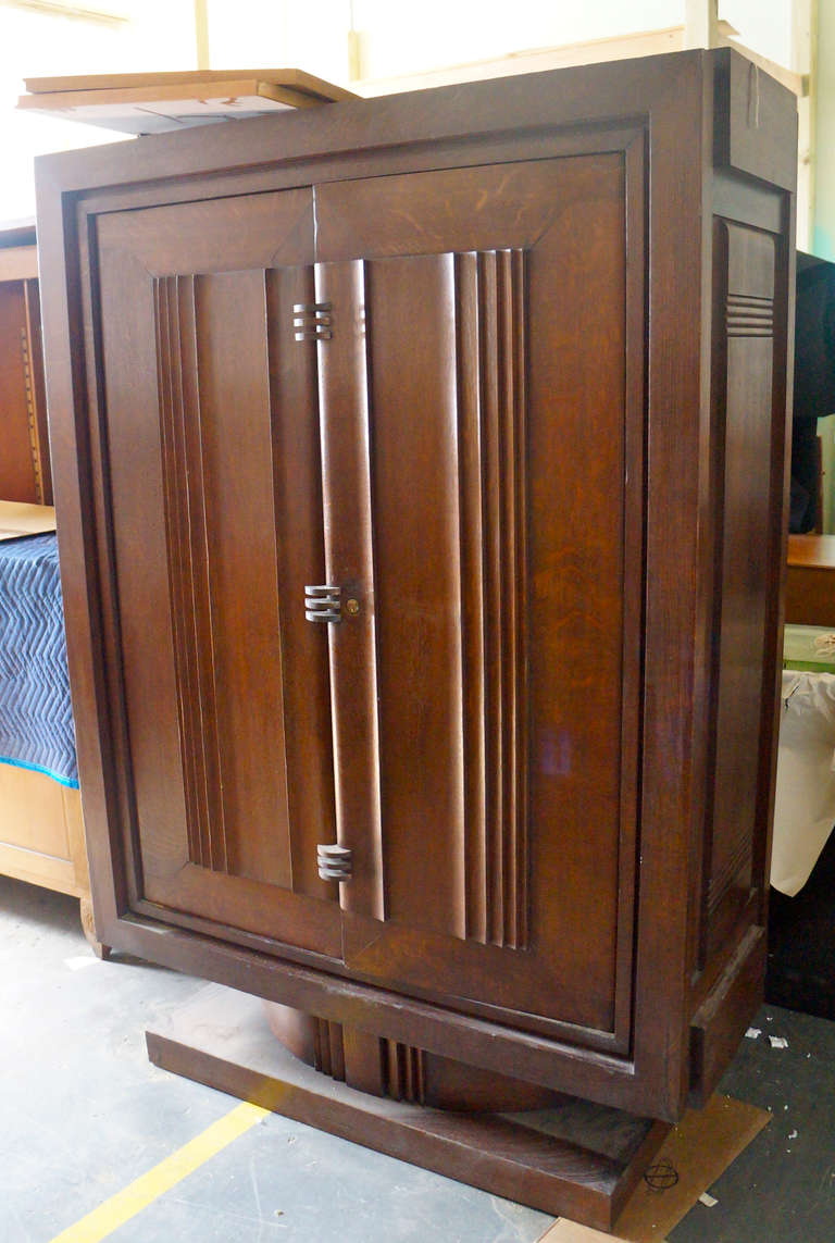 Charles Dudouyt armoire.