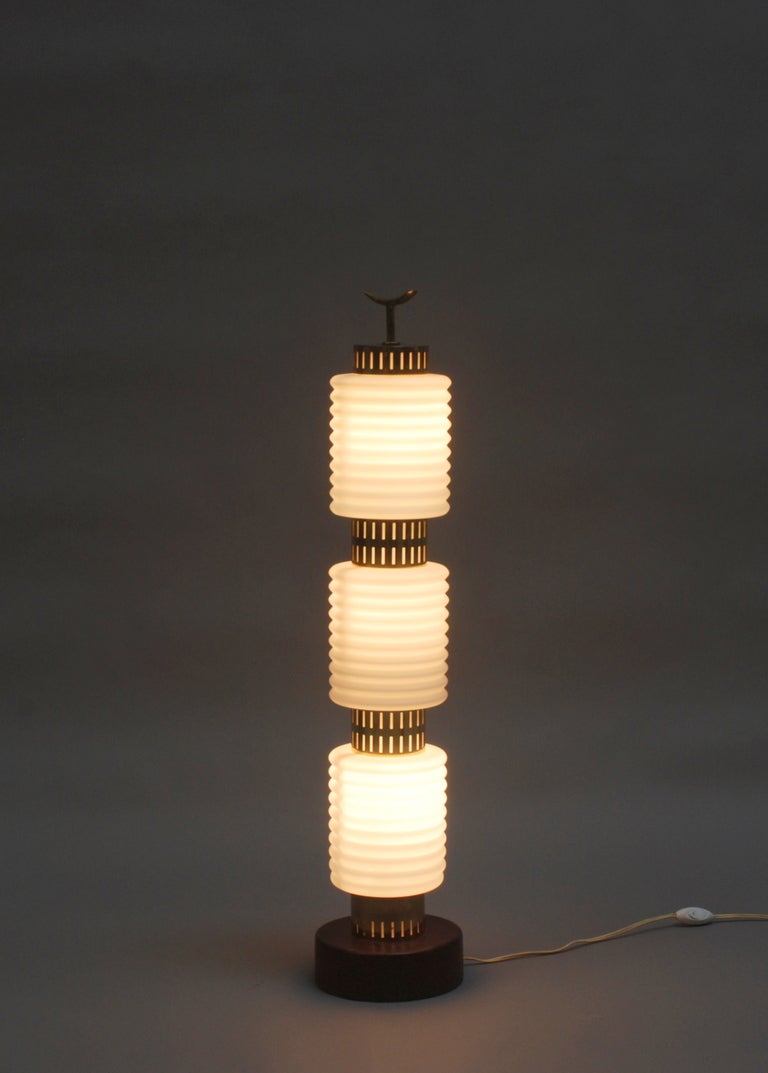 Mid-Century Modern A Fine 1960's White Opaline and Brass Table Lamp on a Wooden Base  For Sale