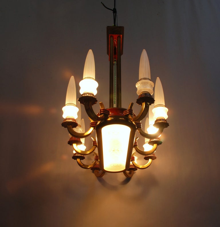 A Fine Large French 1950s Brass and Glass Chandelier For Sale 1
