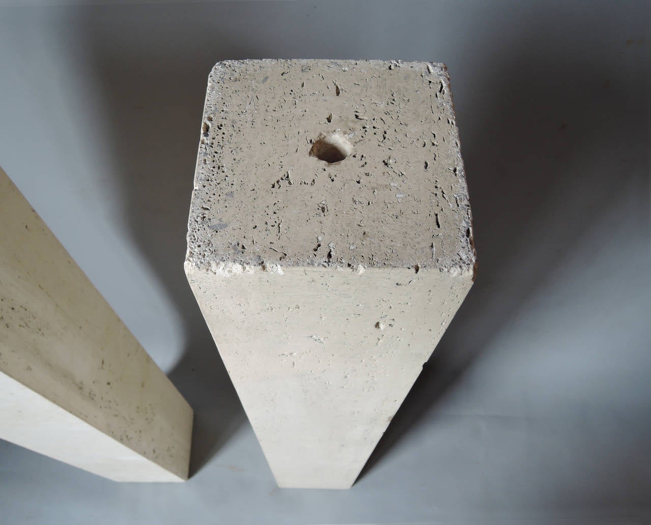 A pair of French Art Deco Travertine Pedestals in the Manner of Marc du Plantier 2