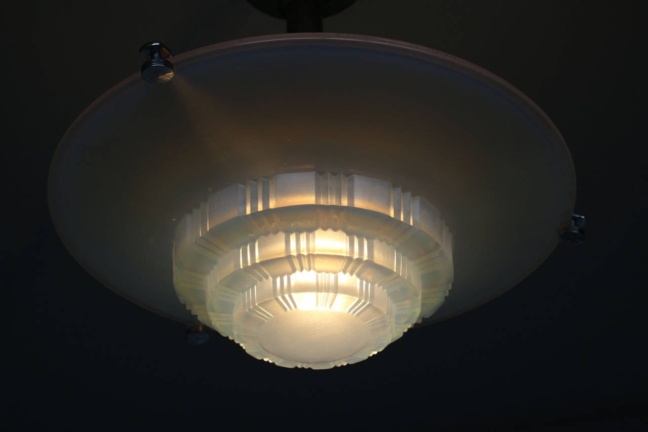 Fine French Art Deco Chandelier by Simonet Freres 5