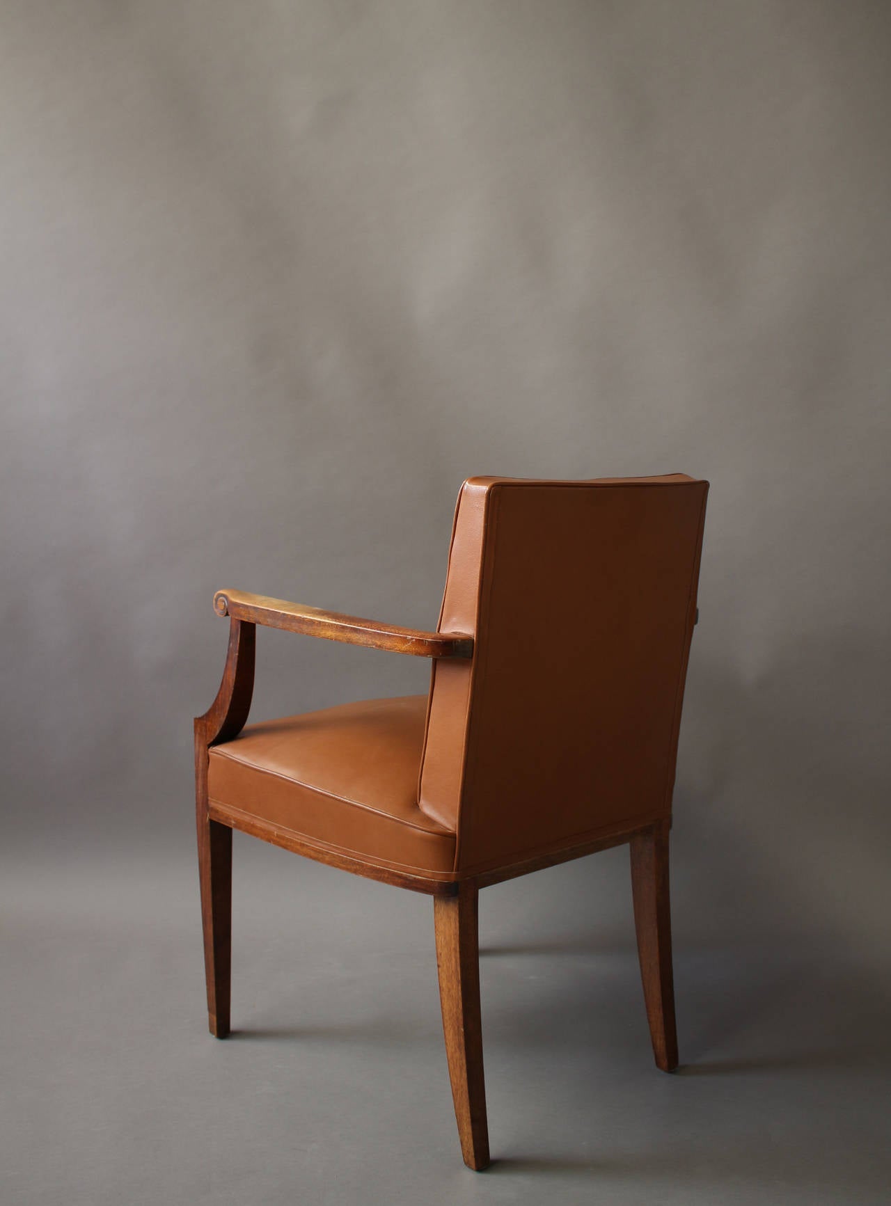 Milieu du XXe siècle Paire de chaises Bridge Art Déco françaises en acajou attribuées à Pascaud