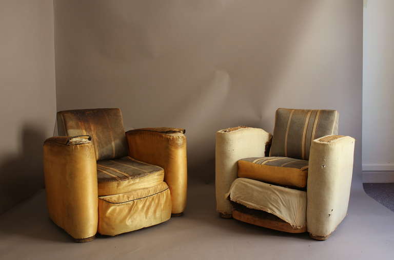 A pair of fine French Art Deco club arm chairs by Suzanne Guiguichon.
Documented in 