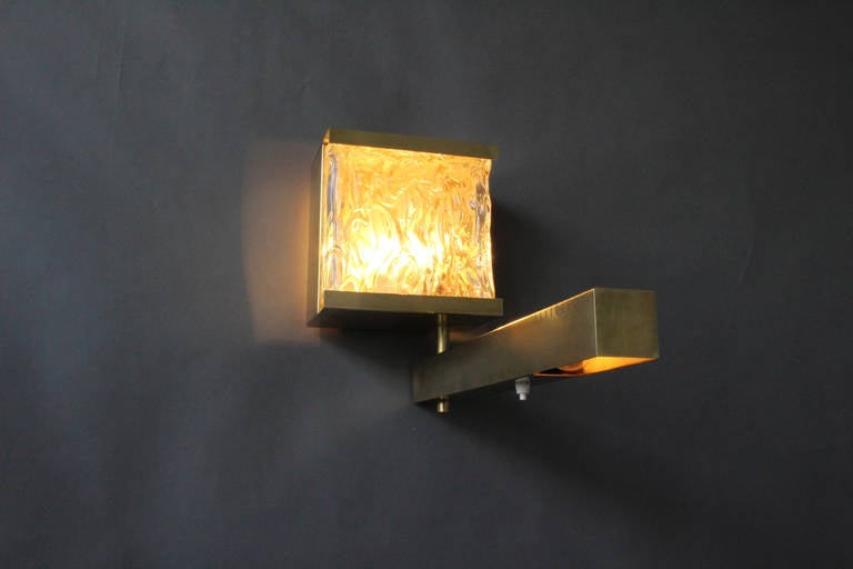 Mid-20th Century 4 Fine French 1960s Brass and Textured Glass Sconces For Sale