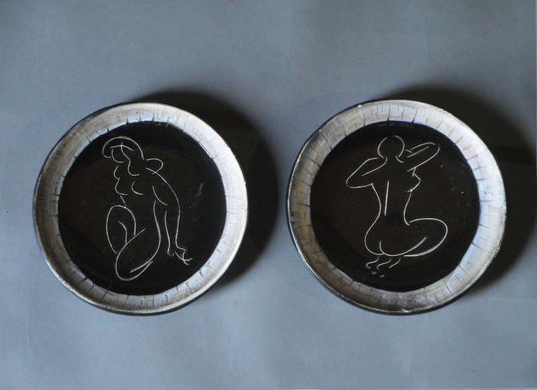 Mid-20th Century Cerenne, Vallauris, Set of 9 Black Ceramic Dishes with Nude Decor