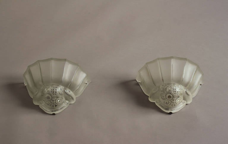 A Fine Pair of French Art Deco Frosted Glass Sconces by Genet Michon In Good Condition For Sale In Long Island City, NY