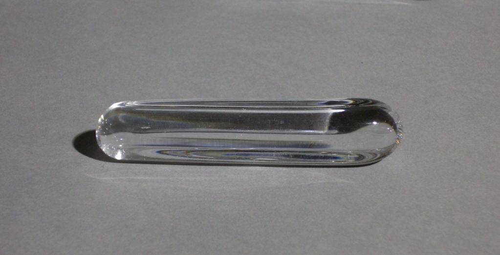 A Set of 12 Fine French Art Deco Crystal Knife Rests by Daum In Good Condition For Sale In Long Island City, NY