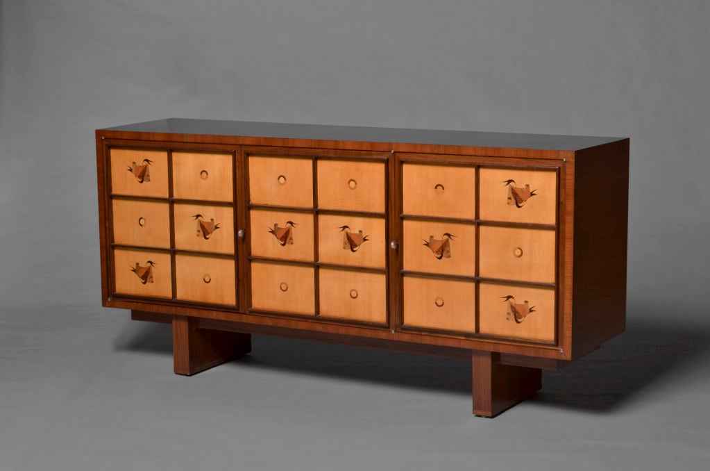 Fine French Art Deco Walnut and Sycamore Sideboard In Good Condition In Long Island City, NY