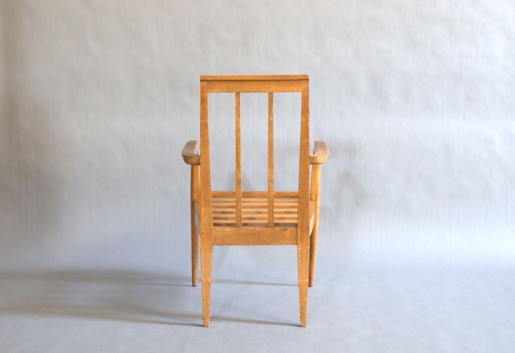 Mid-Century Modern 4 beaux fauteuils en cerisier des années 1950 par Roger Landault en vente