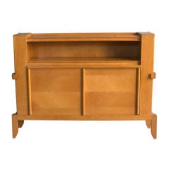 Buffet by Guillerme et Chambron