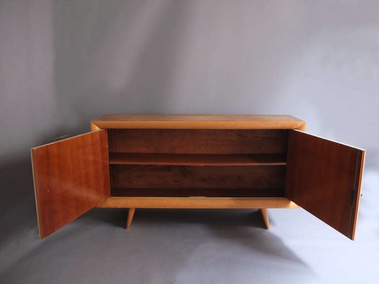 French 1950s Sycamore and Original Fabric Buffet by Suzanne Guiguichon For Sale 4