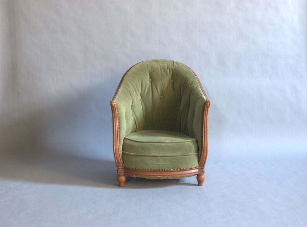 Fine French Art Deco Bergere Chair. In Good Condition In Long Island City, NY