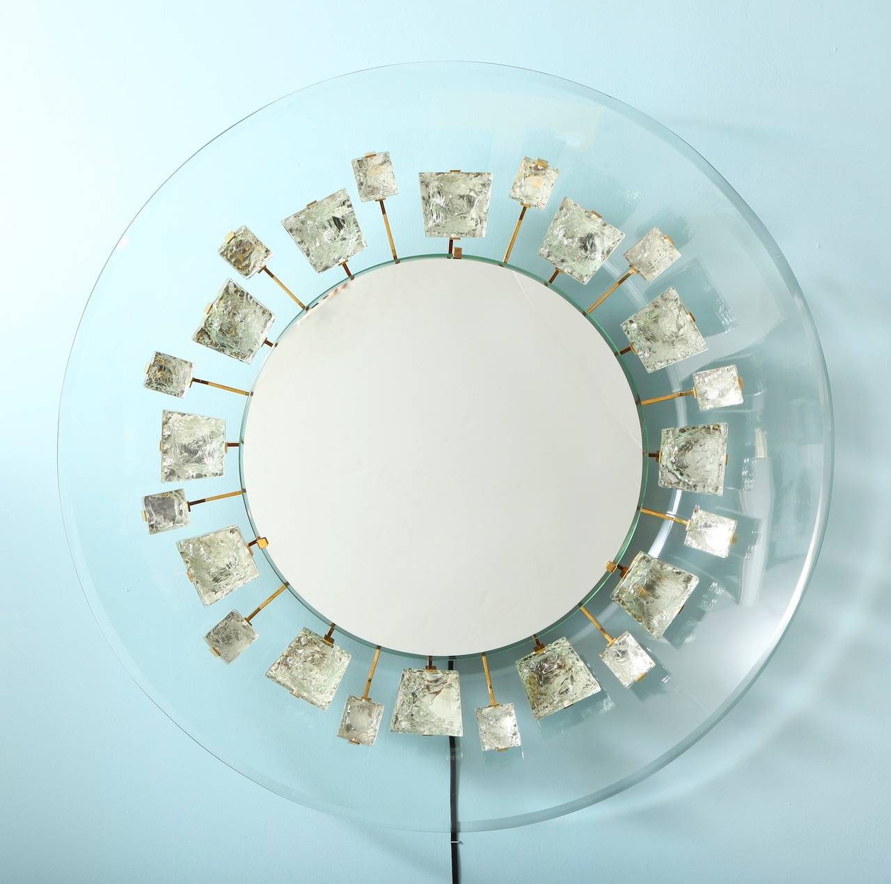 Rare Illuminated Mirror by Max Ingrand for Fontana Arte In Excellent Condition In New York, NY
