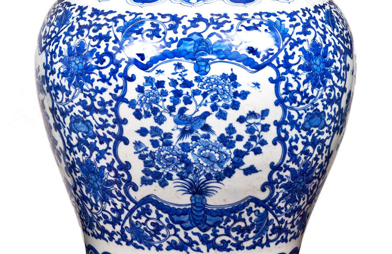 Pair of Large 20th Century Blue and White Porcelain Temple Jars In Excellent Condition For Sale In New York, NY