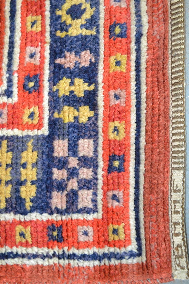 Scandinavian Modern Pile carpet by MMF