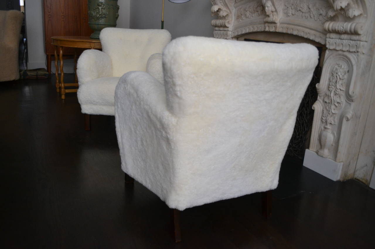Scandinavian Modern Pair of Upholstered Lounge Chairs in the Style of Viggo Boesen