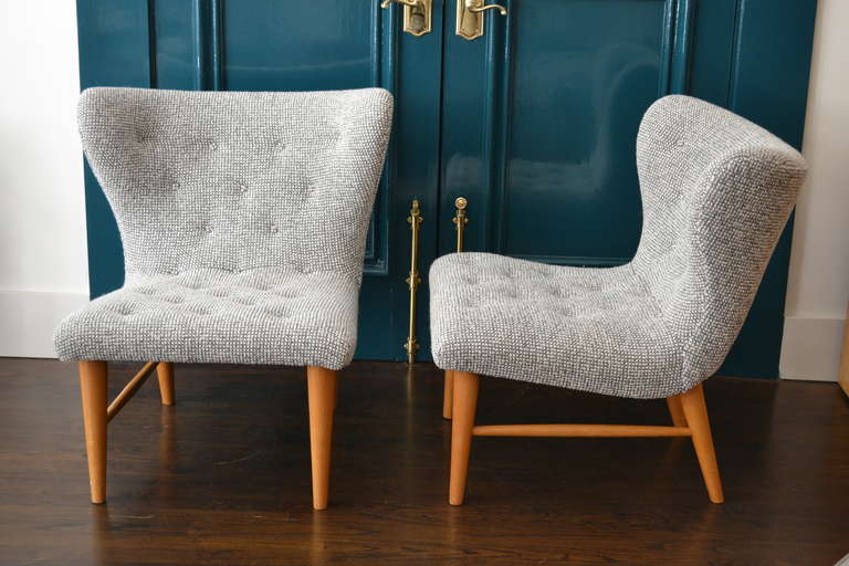 Scandinavian Modern Pair of Swedish Chairs by Elias Svedberg