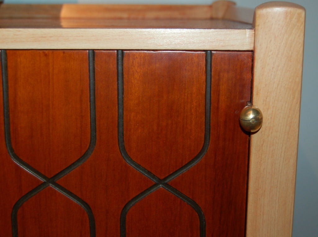 Raised Cabinet in Mahogany and Beech In Good Condition In New York, NY