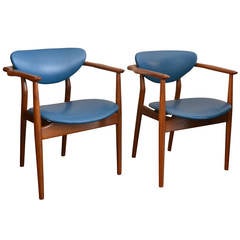 Rare Pair of Armchairs by Finn Juhl Denmark, circa 1946 3