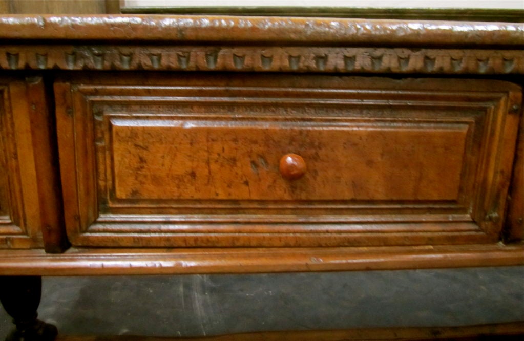 17th cent. Spanish Walnut Console