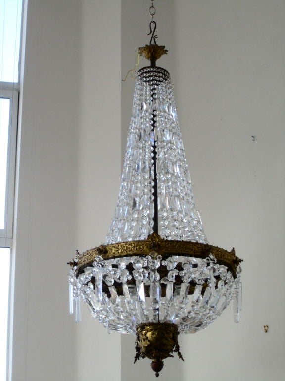 French Crystal Chandelier In Excellent Condition In San Francisco, CA