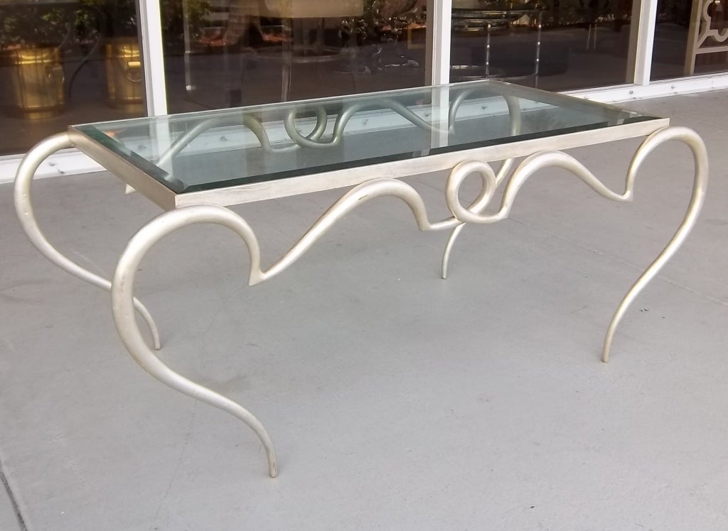 French Style Coffee Table In Excellent Condition In North Miami, FL