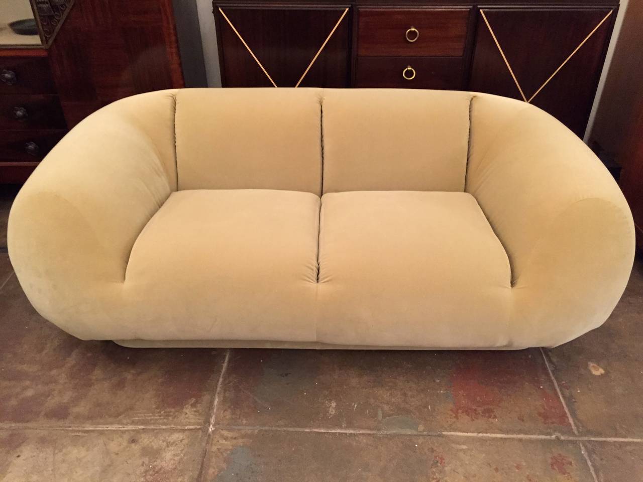 A wonderful Steve Chase designed modern sofa done in a golden beige cotton velvet.
Biography:
His work has won numerous design awards and appears frequently in publications like 