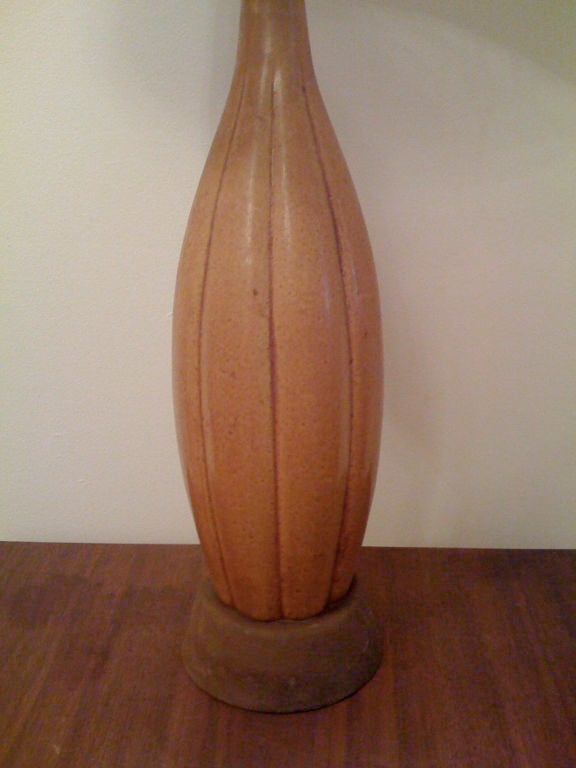 Mid-Century Modern One Ceramic Gourd Table Lamp For Sale