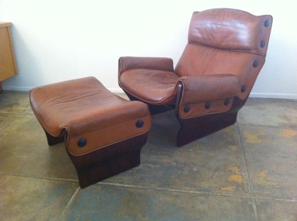 Osvaldo Borsani " Canada " Chair and ottoman