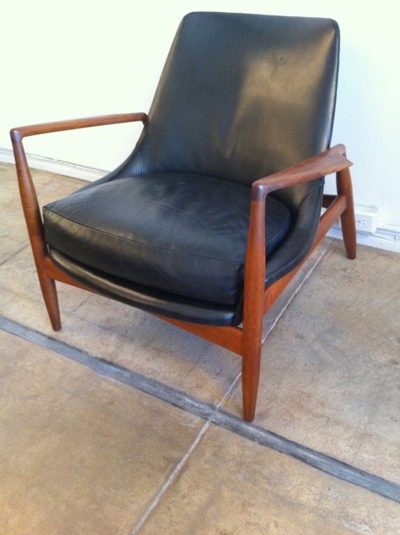 Ib Kofod-Larsen, Sealchair / Sälen Chair