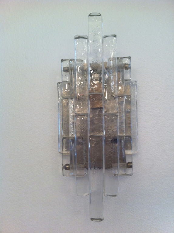 Pair of Poliarte Italian 1960s Mid Century Glass Sconces In Excellent Condition In New York, NY