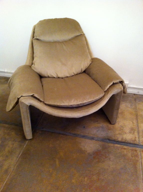 One Saporiti Lounge Chair with Ottoman 3