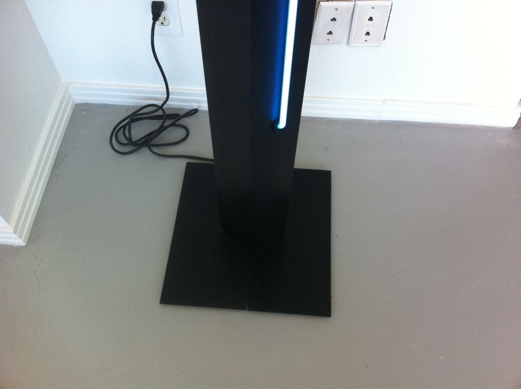 rudy tripod floor lamp